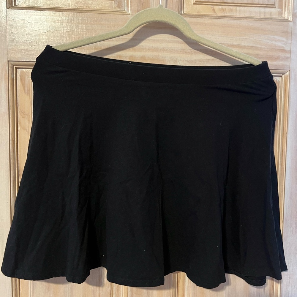 Black Skater Skirt size L
